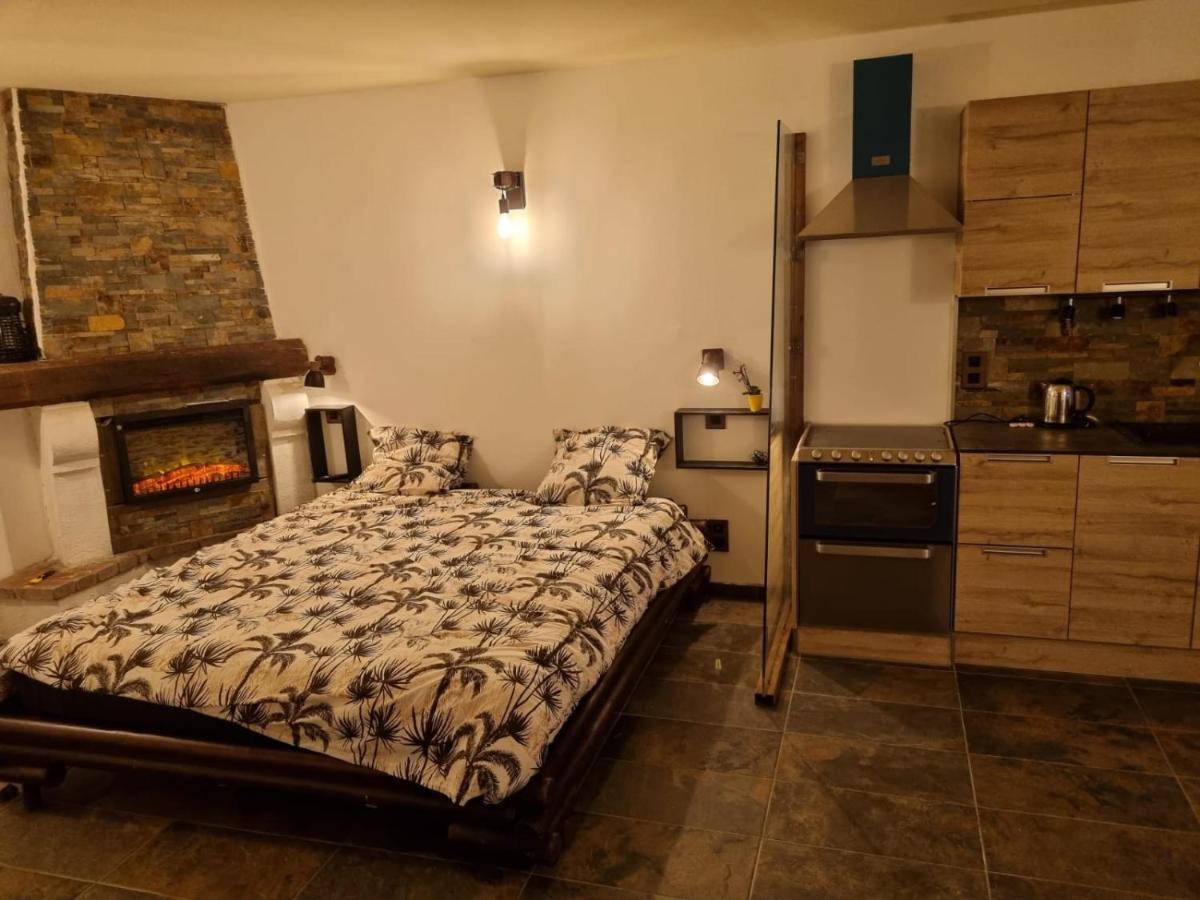 Studio Port Pin Vue Mer, Jacuzzi, Hammam, Parking Prives Cassis Luaran gambar