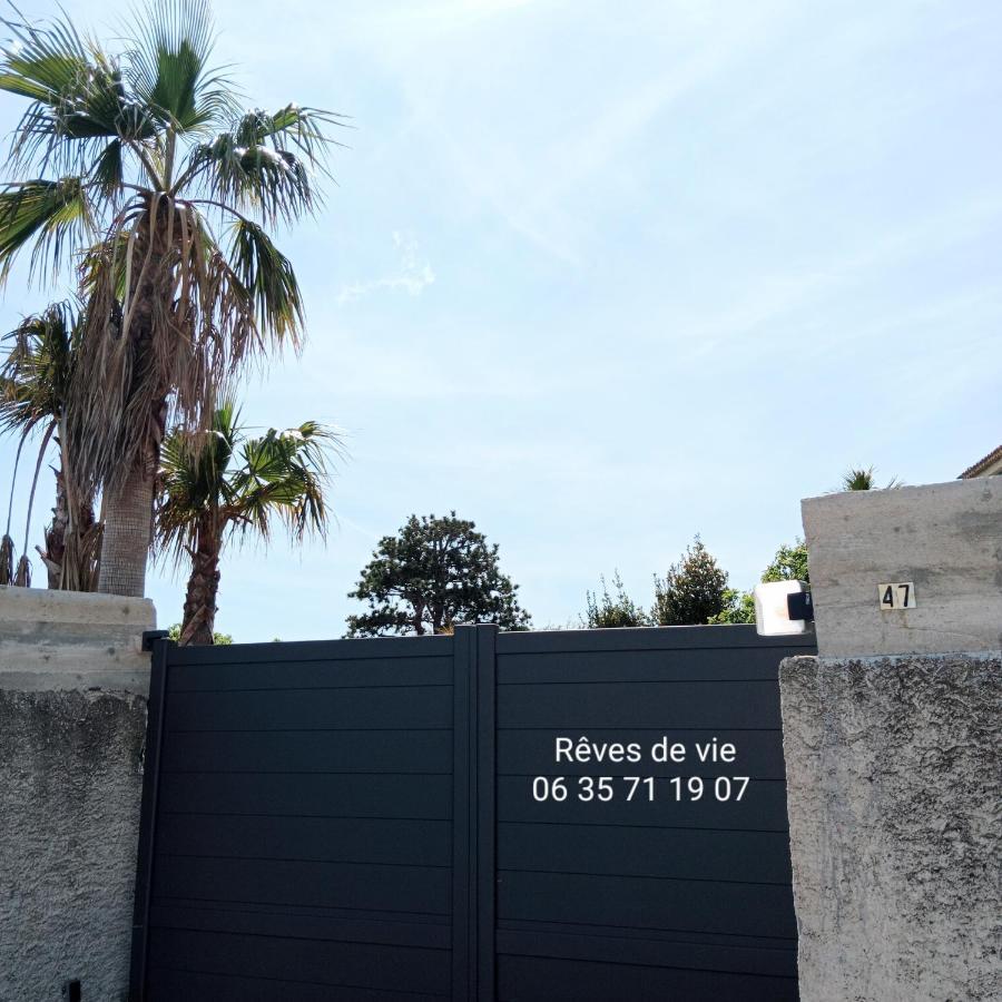 Studio Port Pin Vue Mer, Jacuzzi, Hammam, Parking Prives Cassis Luaran gambar