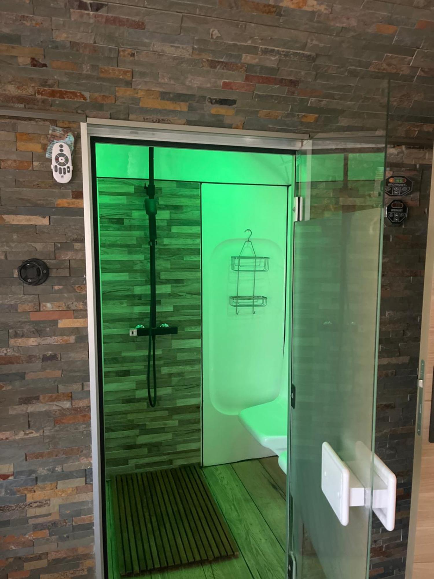 Studio Port Pin Vue Mer, Jacuzzi, Hammam, Parking Prives Cassis Luaran gambar